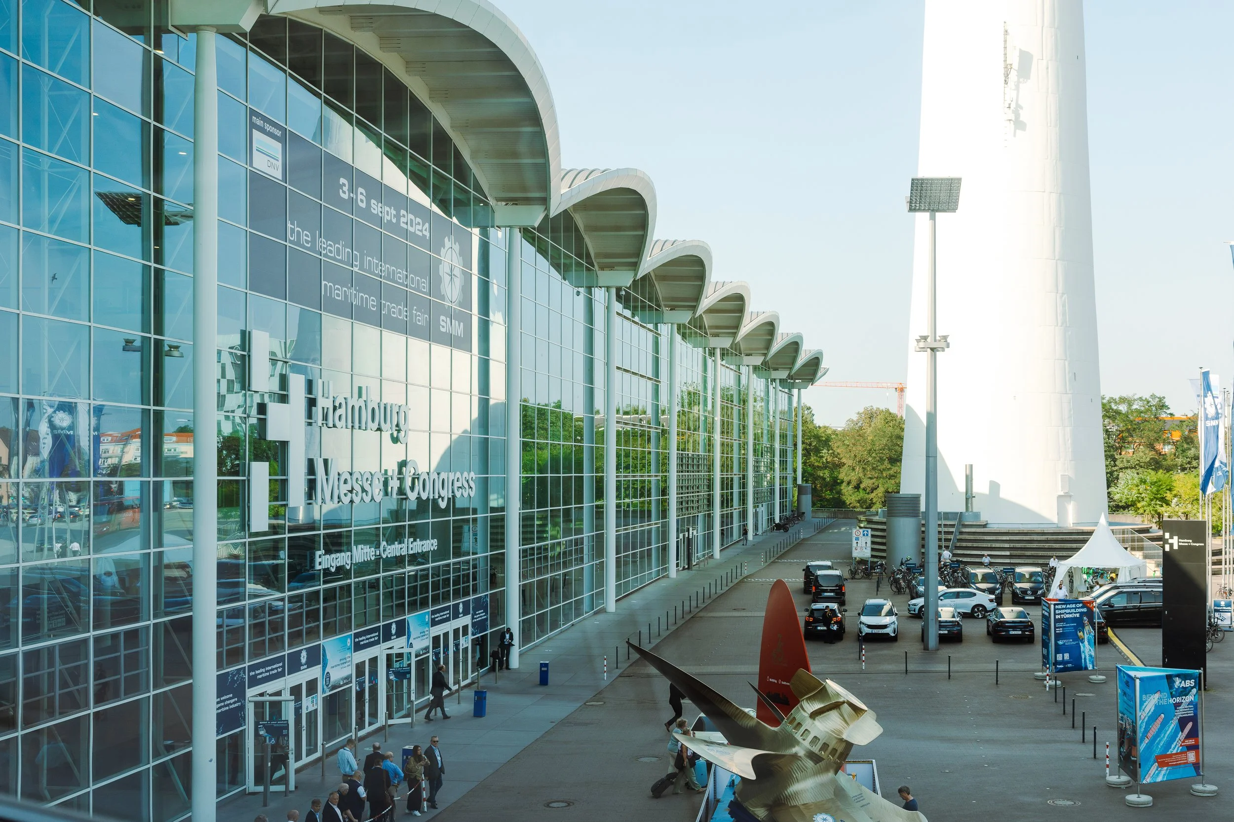Trade Show Photography at Hamburg Messe: What to Capture for B2B Marketing